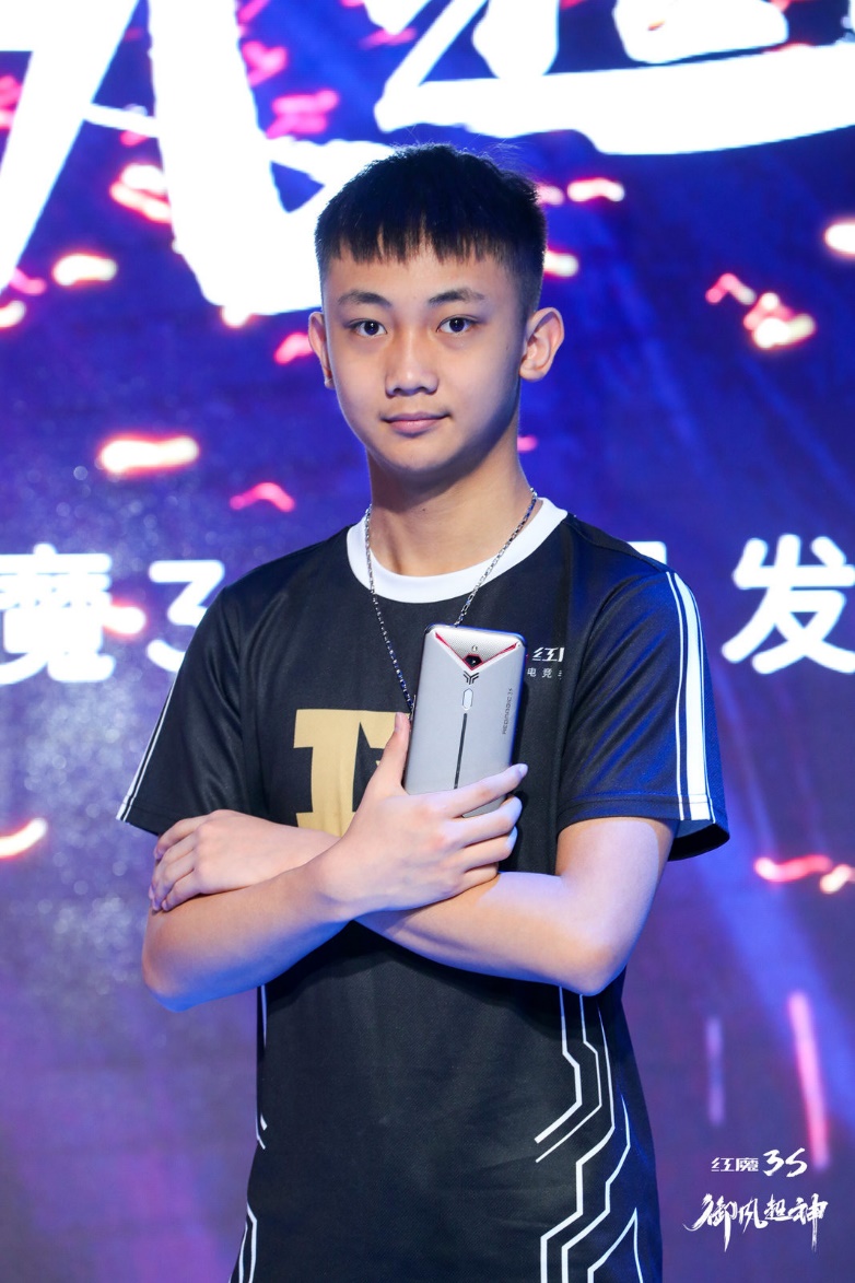 红魔3和红魔3s有什么区别,红魔3和红魔3s哪个更值得入手