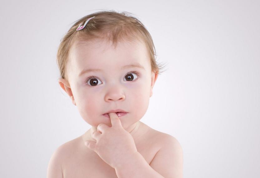 6个月宝宝开始长牙需要注意什么,宝宝六个月长牙了需要注意什么