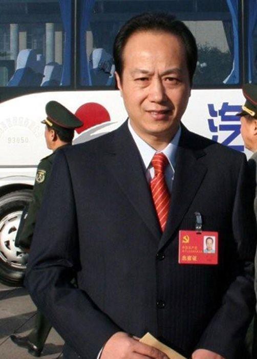 罗京逝世18年妻子嫁富商,罗京去世11年妻子携子改嫁富商