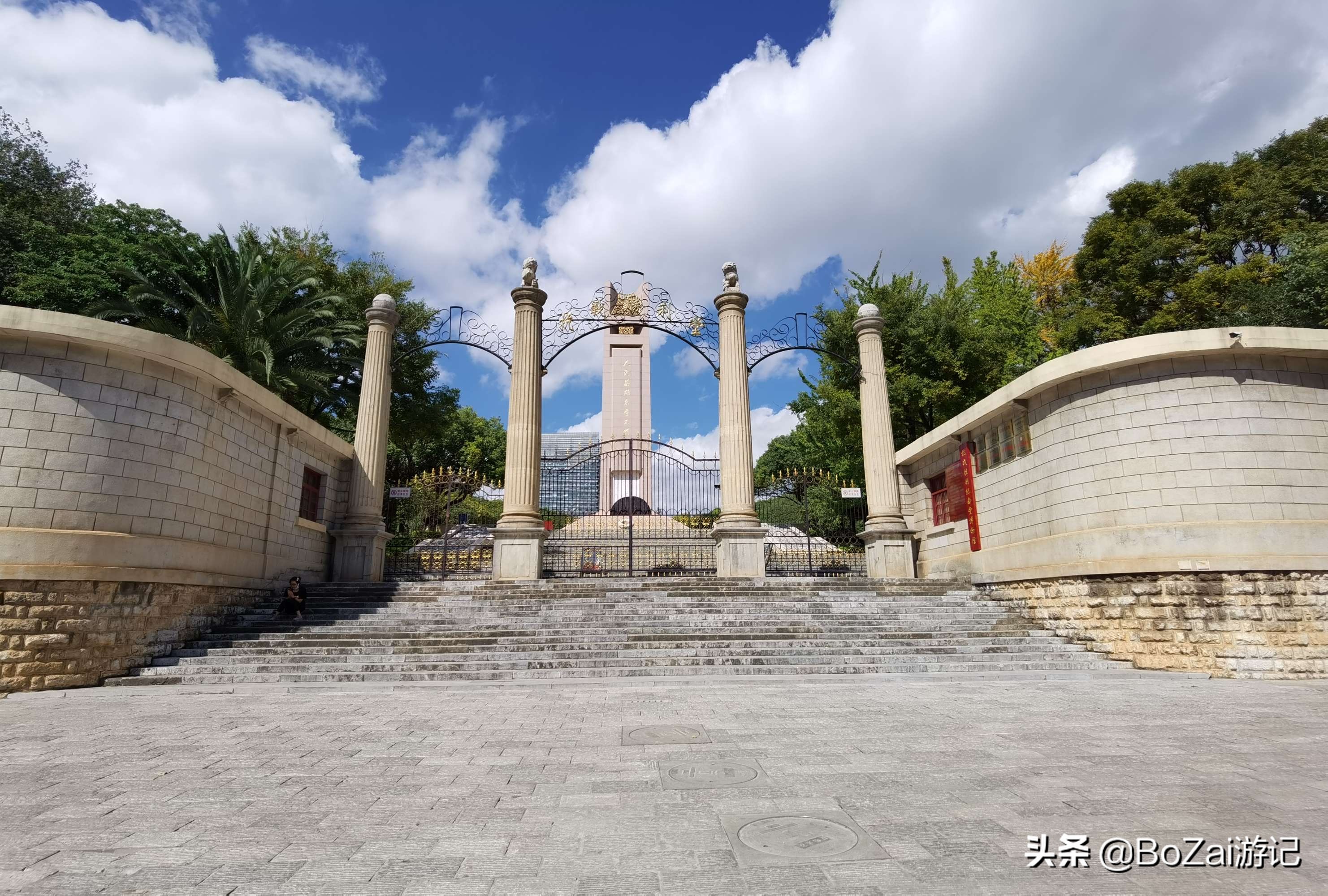 到昆明游玩必去的景点推荐一下,昆明官渡附近景点哪里好玩免费的