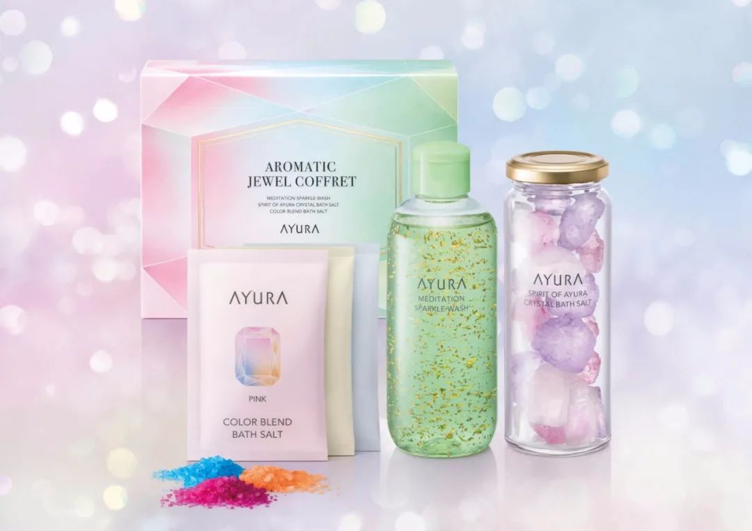 POLA、CPB、LADUREE、SUQQU，圣诞限定谁最丑