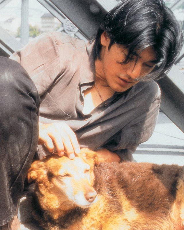 金城武年轻帅的照片图,金城武年轻帅照