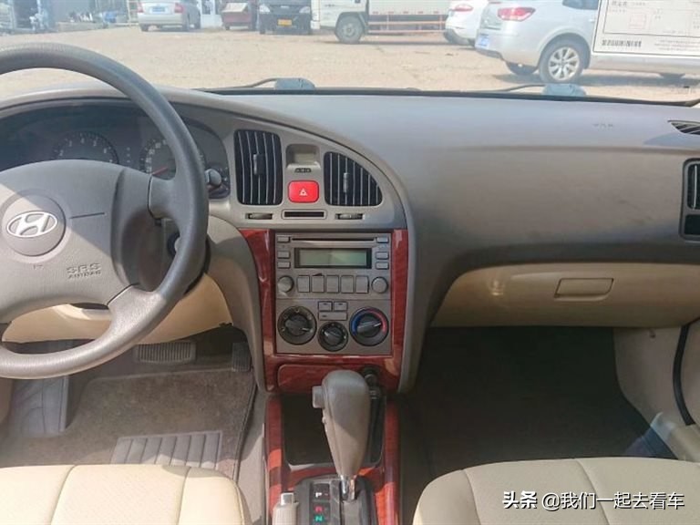 看看二手车2万左右的,07款现代伊兰特25万公里