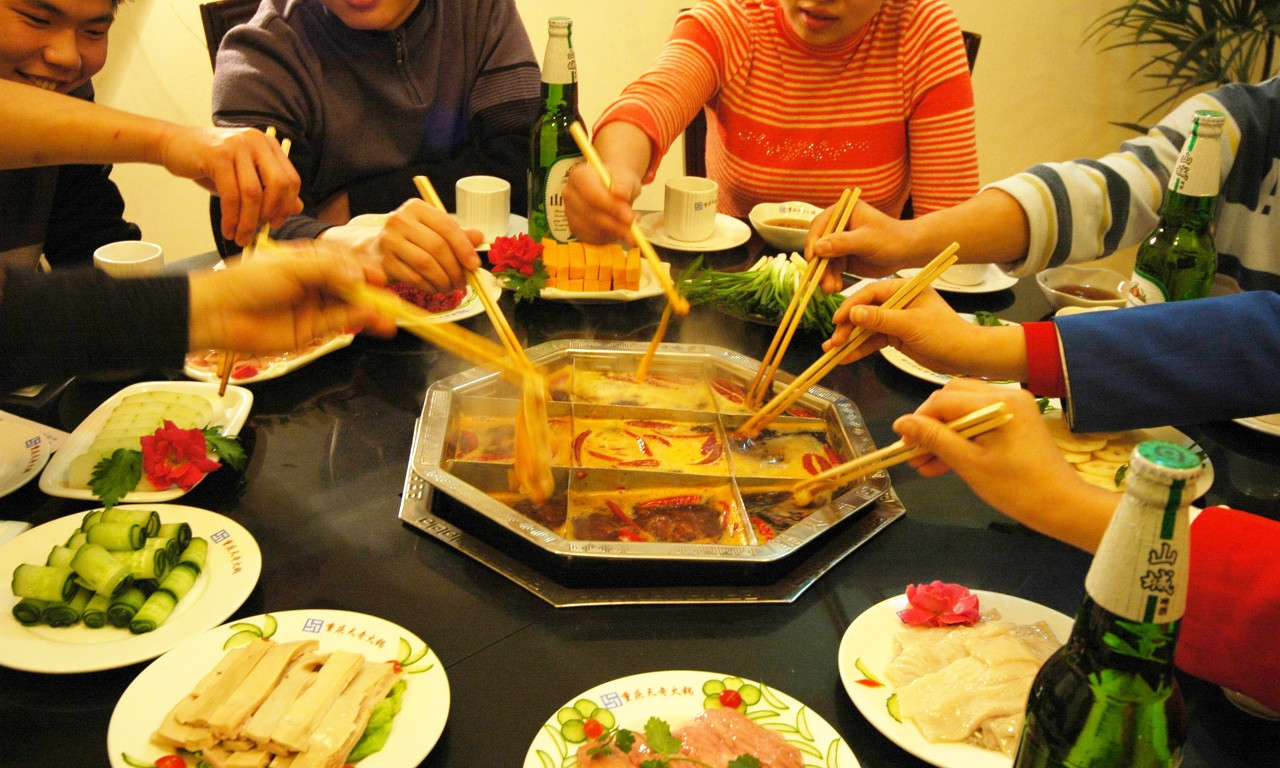 牛蛙兽药残留超标为什么还让售卖,牛蛙为什么变毒了