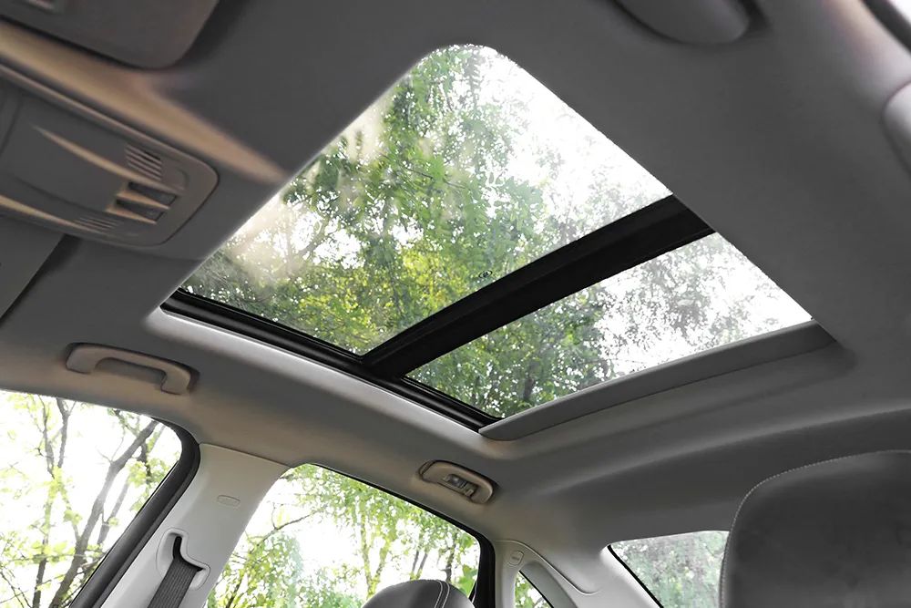 别克威朗20款20t试驾,驾驶别克威朗