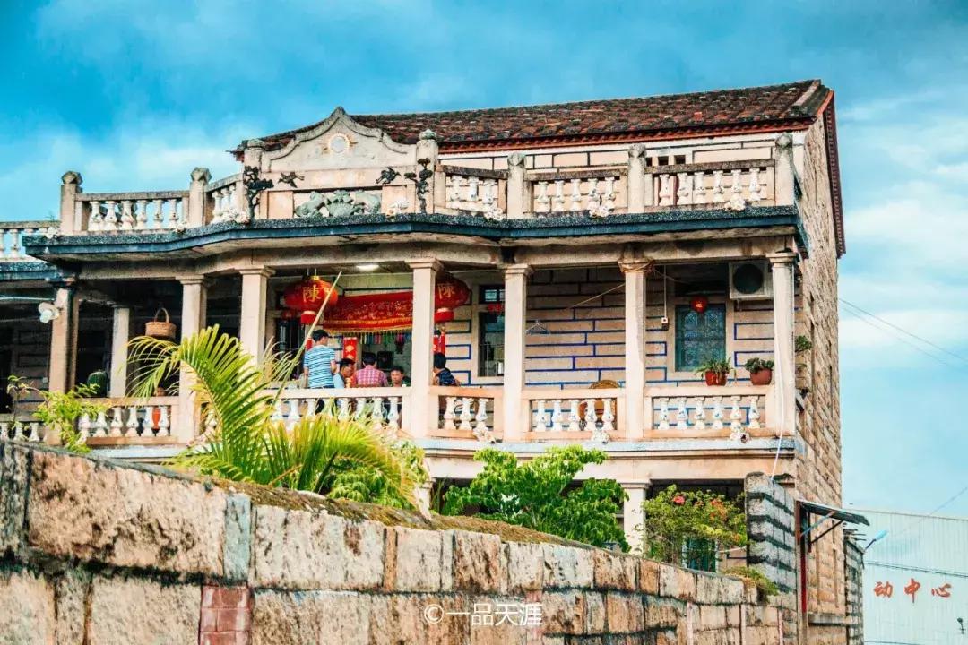 探大钱，起大厝，每个闽南人心中都有座南洋楼