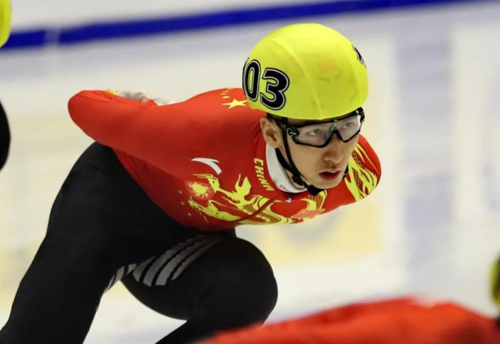 中、韩短道速滑冲突！韩国名将主动“挑衅”，武大靖想干架被拉住