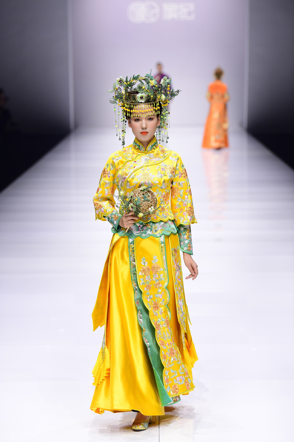 旗纪中式婚服定制,旗纪新中式嫁衣