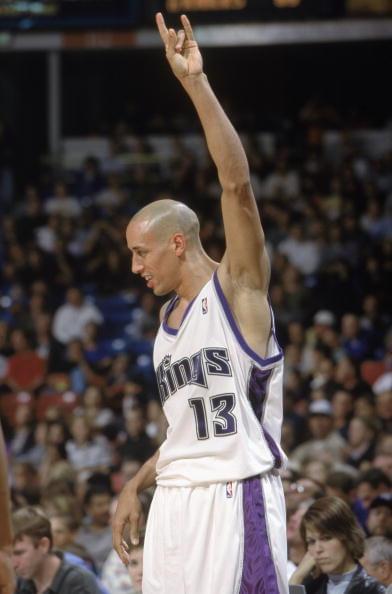 三后卫体系边前卫防守原则,三后卫最新阵型