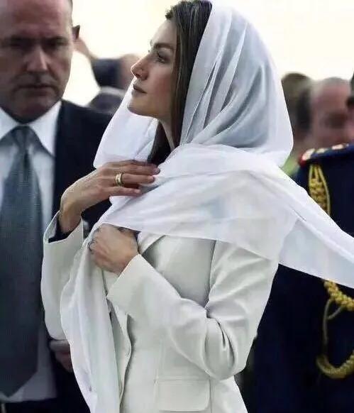 戒指绒围巾价格,四季可用羊毛围巾