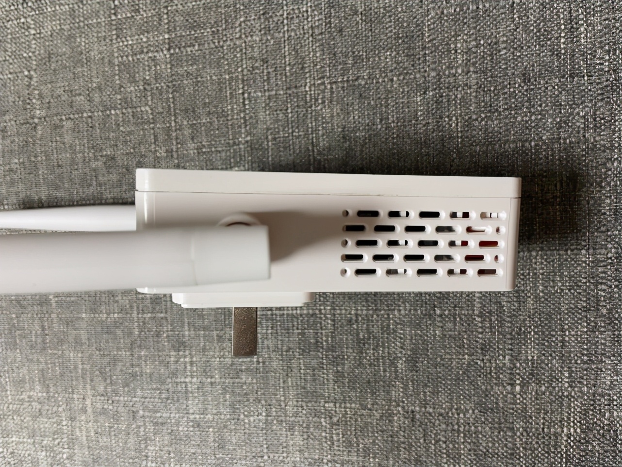 游戏卡、上网慢，TOTOLINK信号放大器来帮你