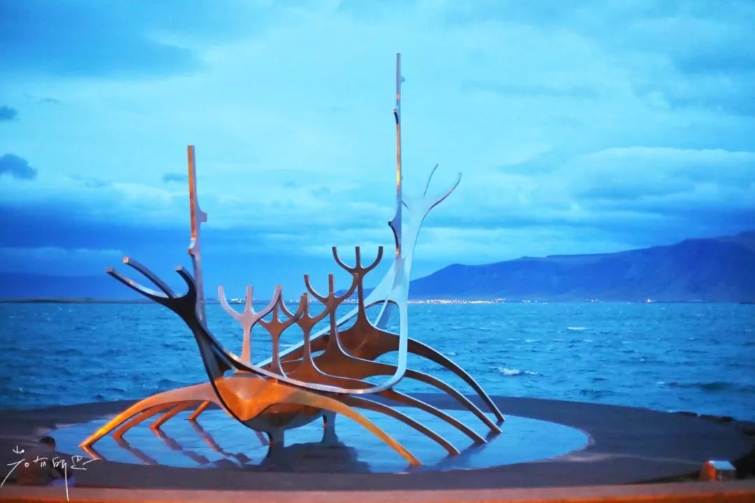 冰岛自驾追寻刺激与极光之旅,冰岛之旅突生波折