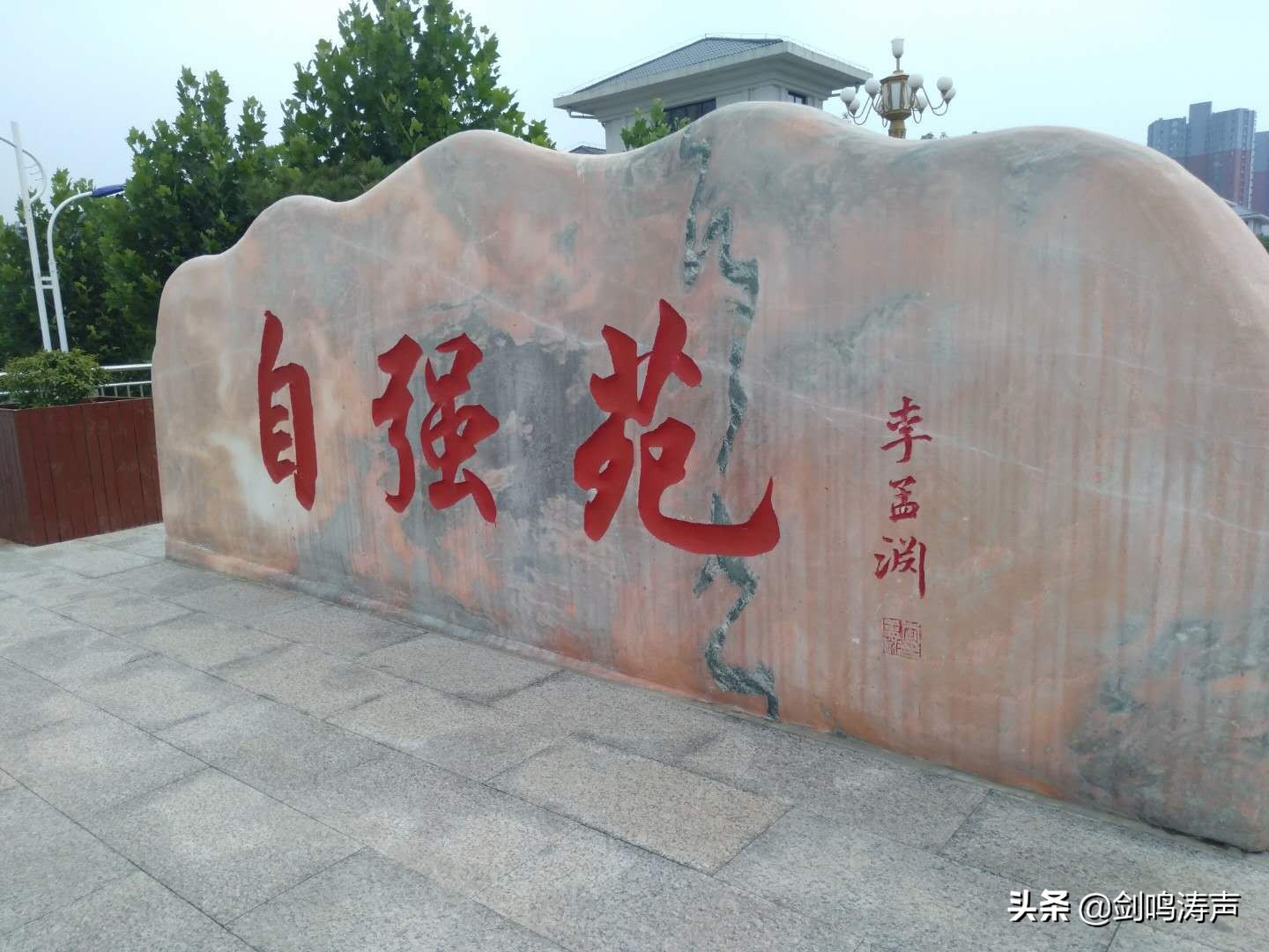 风驰电掣帅气逼人,风驰电掣神威