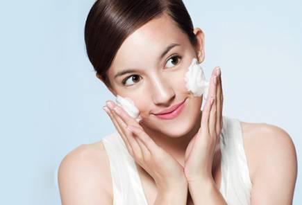 怎样才能深层清洁皮肤毛孔,在家怎么给皮肤深层清洁