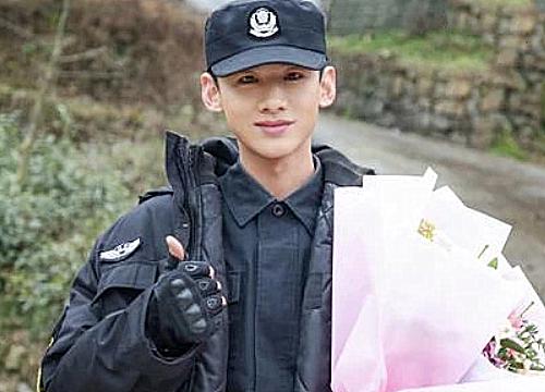 今日微博龚俊热搜,龚俊所有热搜