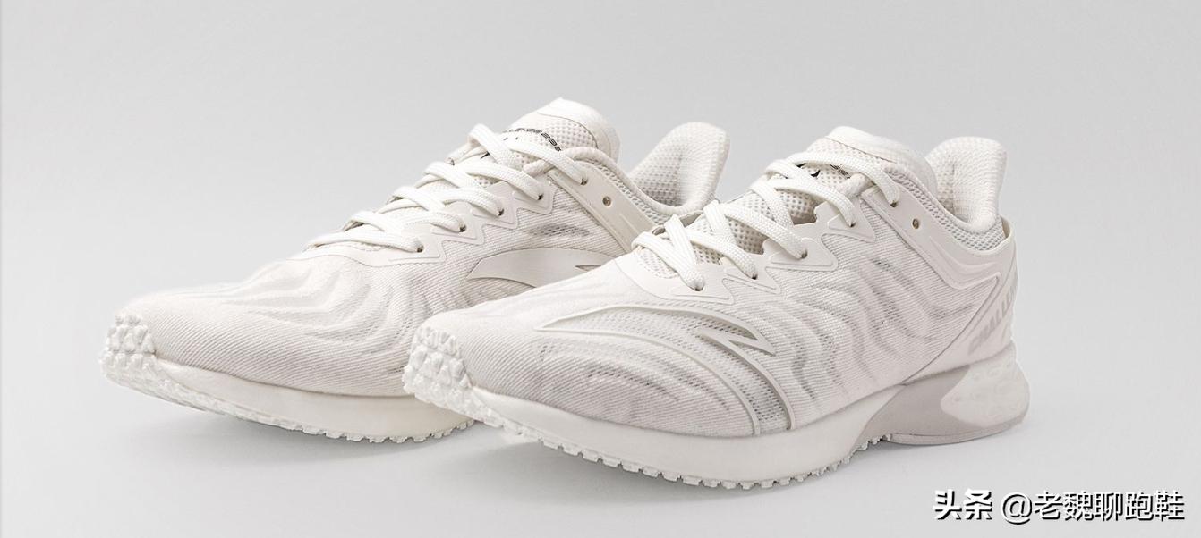 国产跑鞋的“难言之隐”，明明很厉害为何把logo“藏”起来？