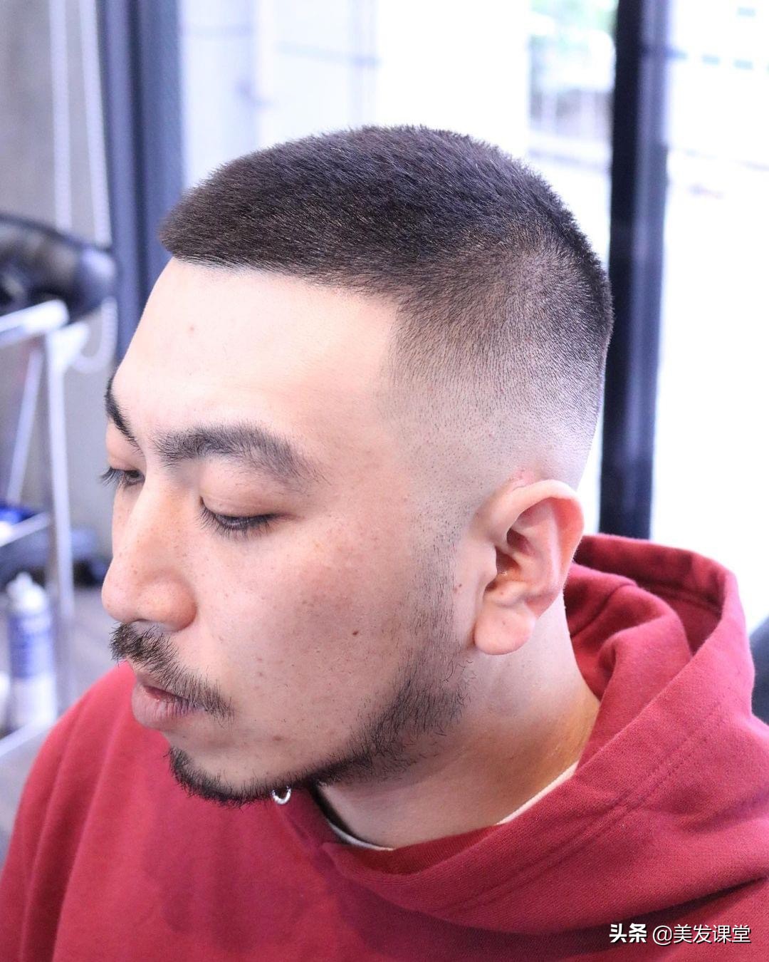 超火的男士凌乱油头造型,男生发型2020潮流短碎盖