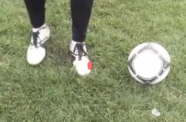简单实用的足球射门技巧,足球实用技巧射门
