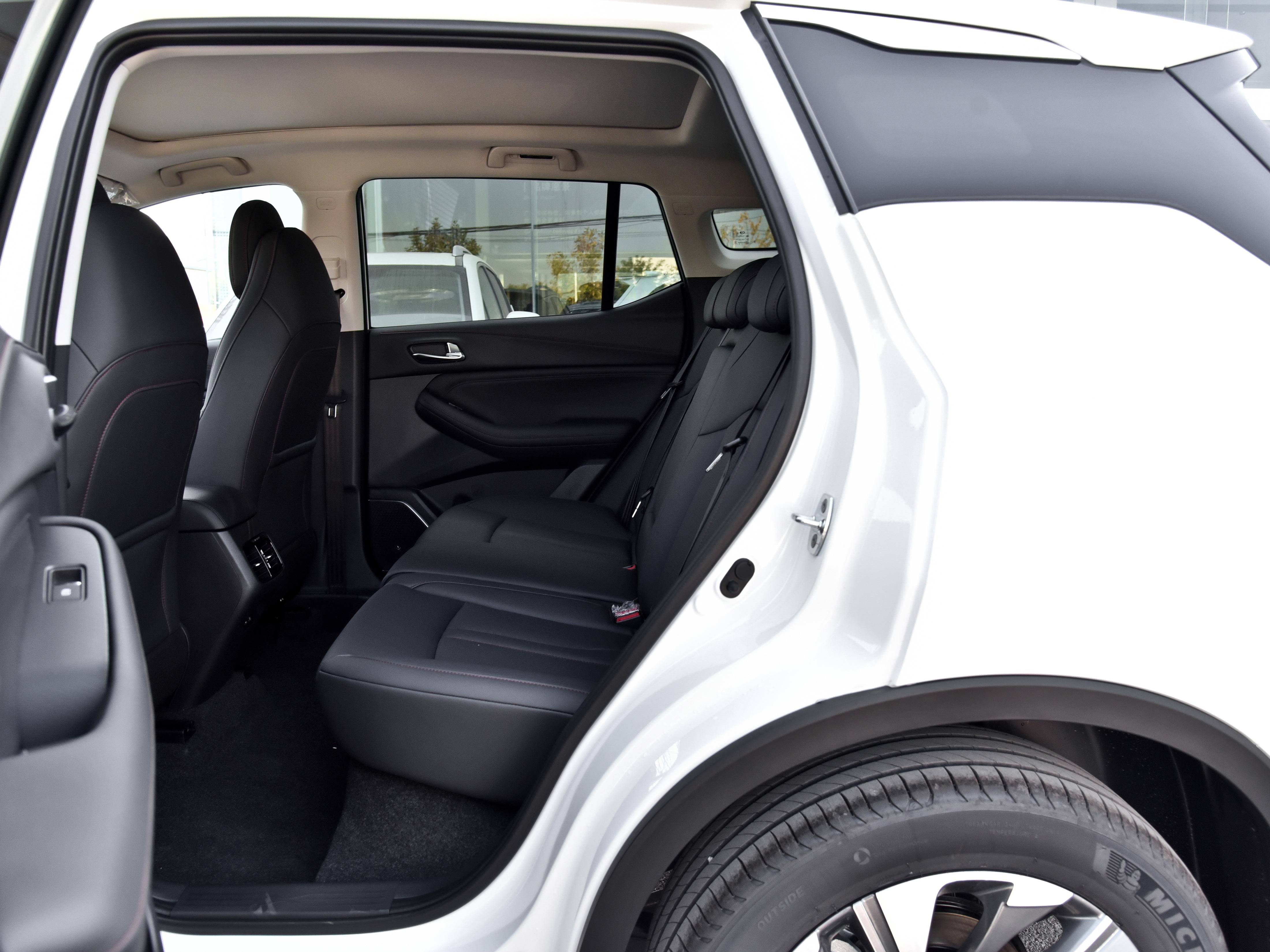 传祺gs4哪一年换装爱信6at,传祺gs4新款高配自动挡