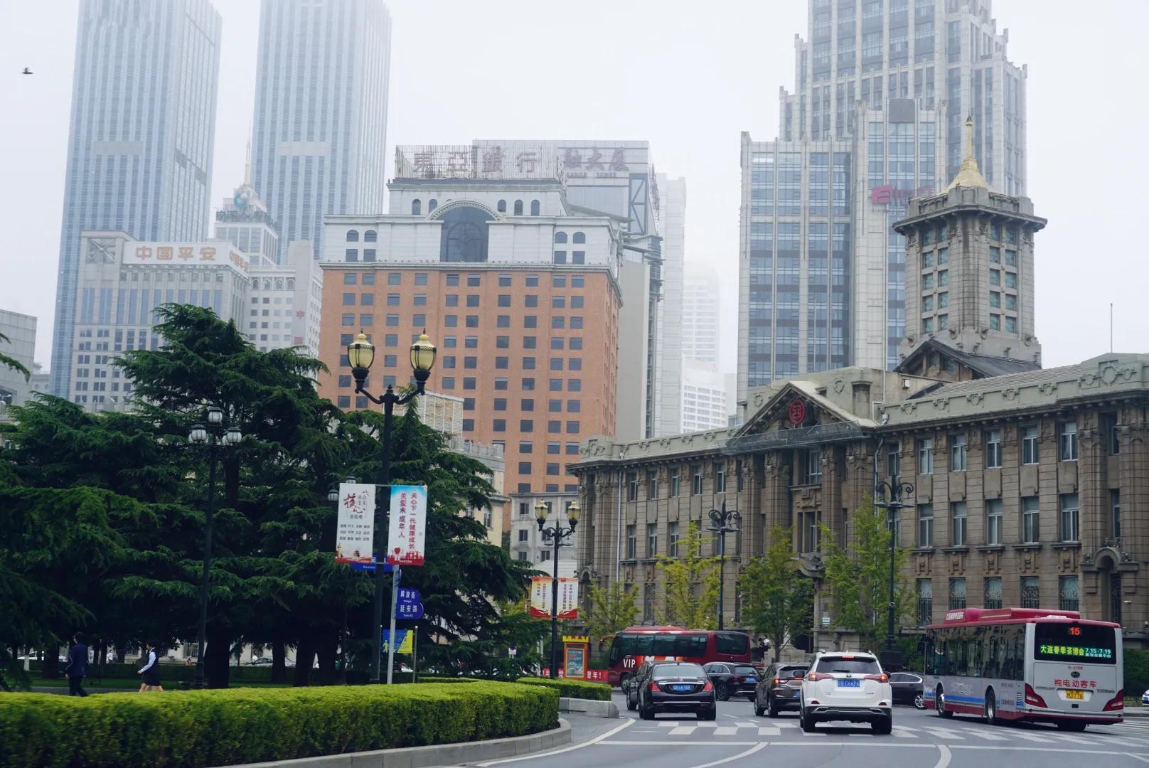 大连慢享时光精品主题酒店,大连绝美树屋酒店