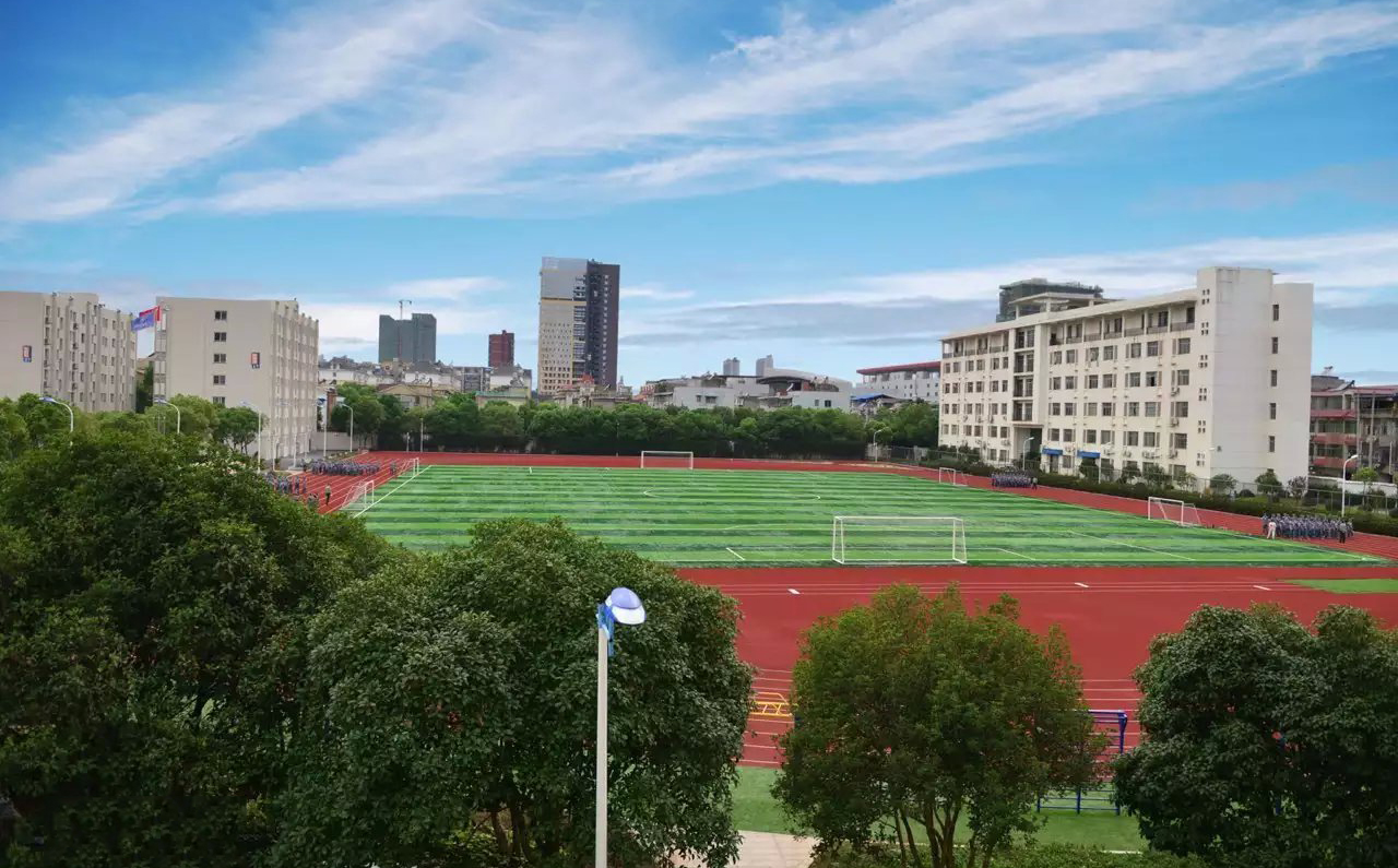 南昌最好的高中南昌二中排名第几,江西南昌排名第一的大学