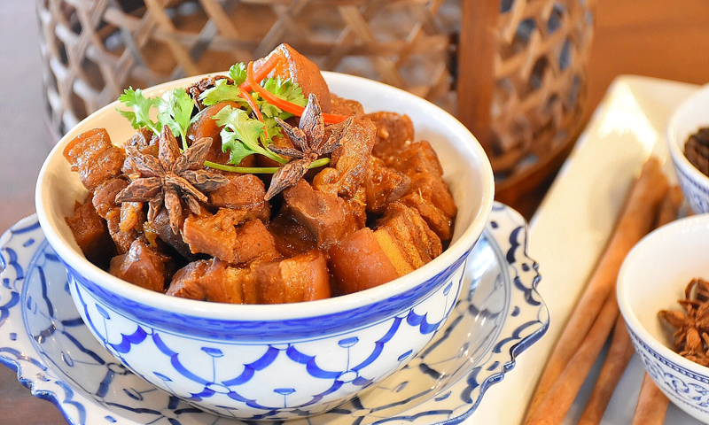 泰国美食攻略视频大全,泰国美食攻略旅游线路