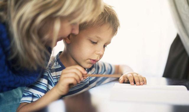 孩子反应迟钝怎么训练缓解,如何锻炼反应迟钝