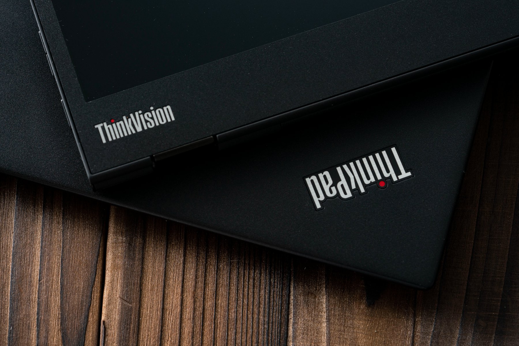 联想thinkvision办公显示器,thinkvisionm14