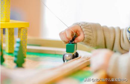 孤独症儿童案例分析与纠正,孤独症儿童的案例分析