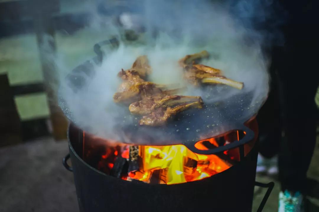 住进超梦幻玻璃星球，体验“全国最有文化特色必睡民宿”，还有网红露营地等你来！