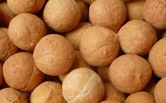 凤眼菩提眼睛有凸有凹,凤眼菩提眼睛发黑