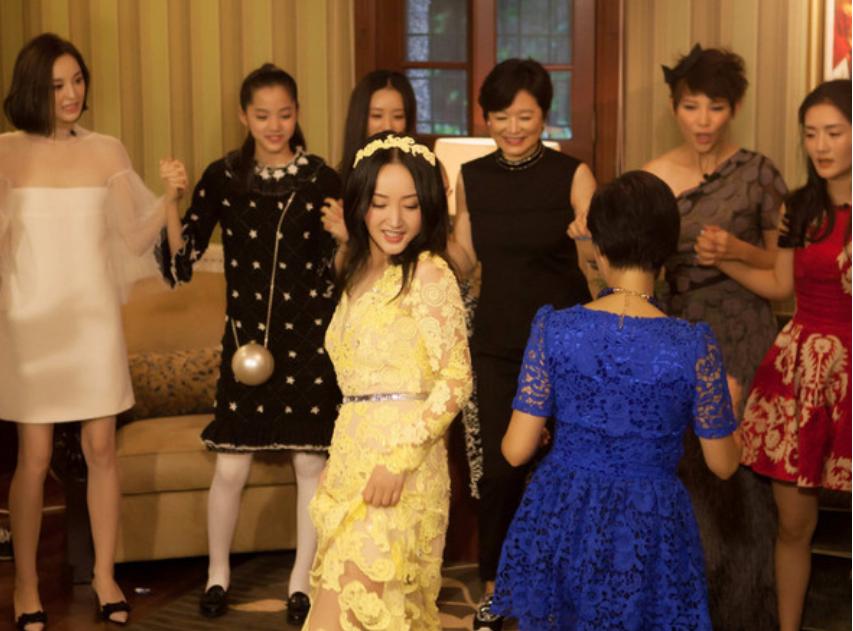 再谈赖文峰，杨钰莹仍热泪盈眶，被毁掉的上半生，不只因“初恋”