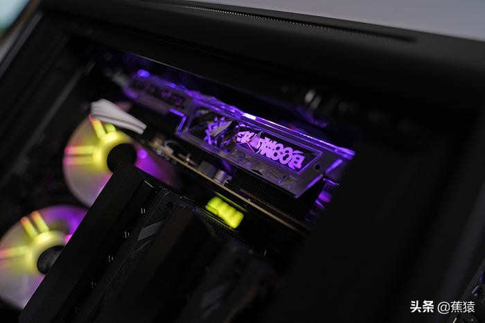 安钛克CUBEDRAK装机展示,11700+ROGB560-G+3080TI