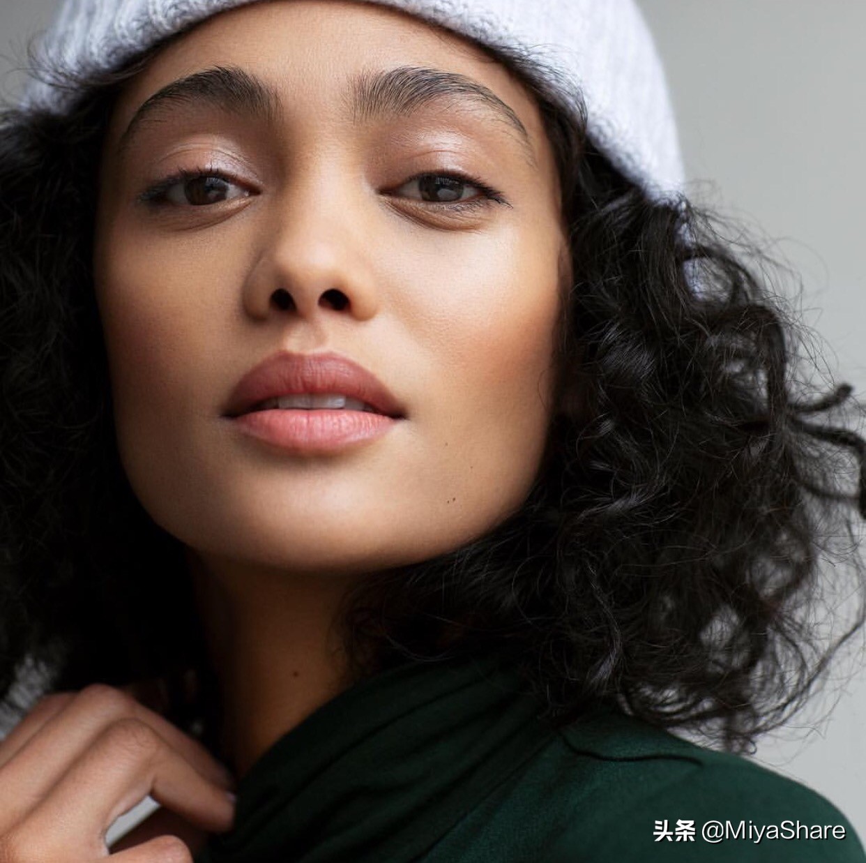 夏季底妆总是氧化暗沉,夏季底妆的正确步骤