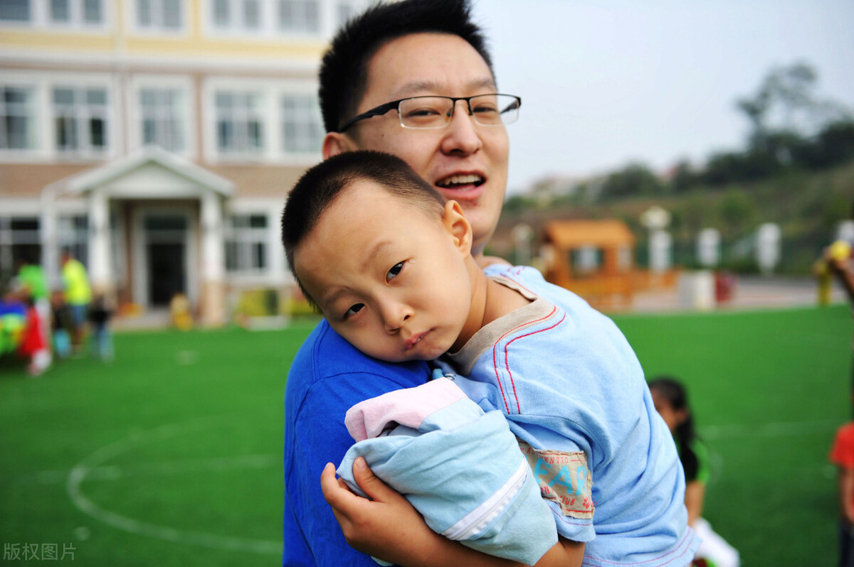 娃上幼儿园适应了两天又不去了,孩子上两天幼儿园不想上了怎么办