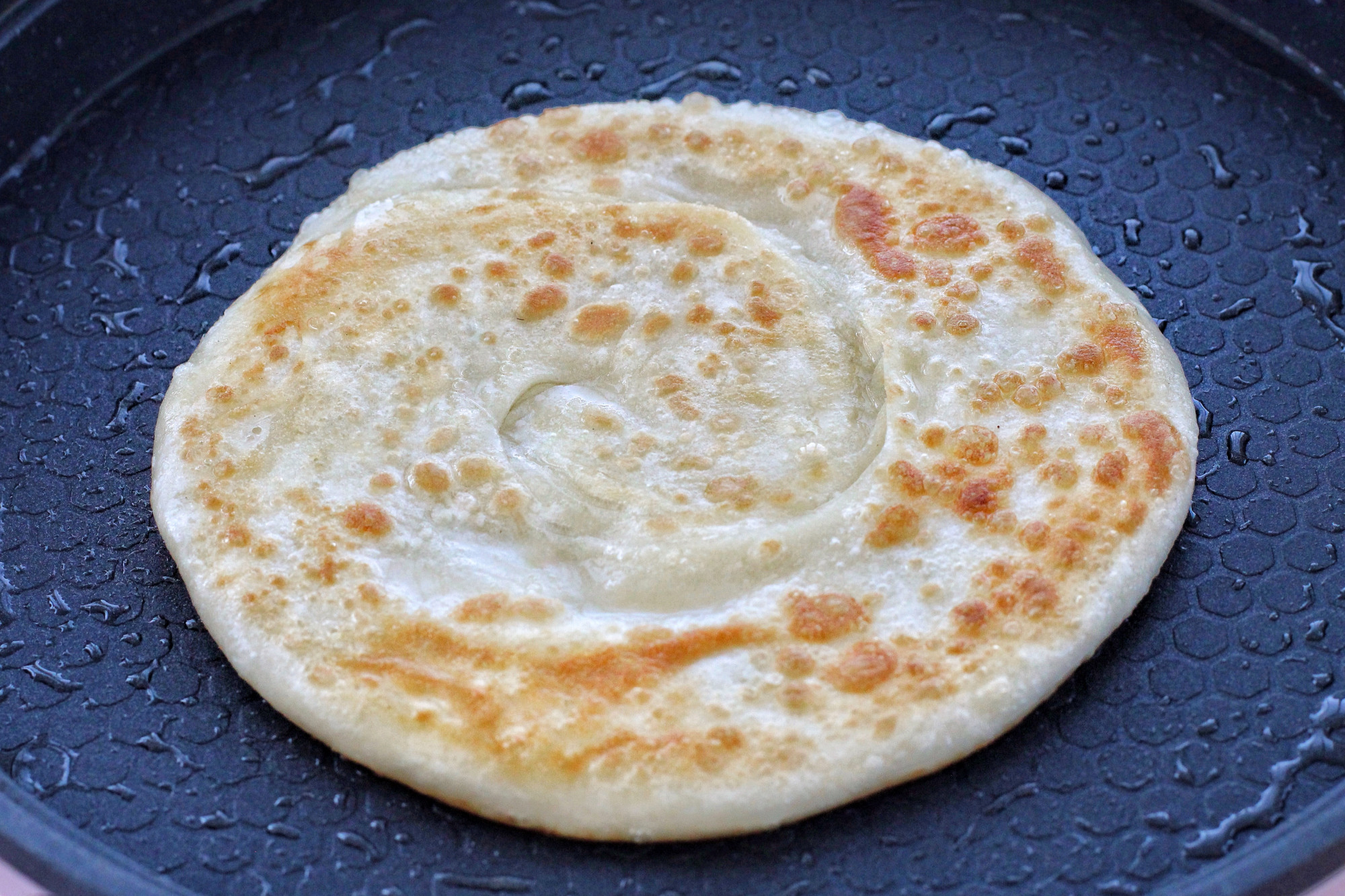 油饼怎么烙才能不糊又脆,烙油饼怎么做不硬又酥脆
