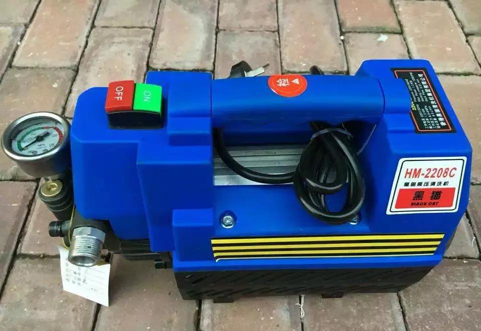 雨季清洗爱车,冬天雨天洗车的注意事项