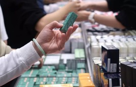 屈臣氏的美妆小样是正品吗,屈臣氏旗下美妆集合店