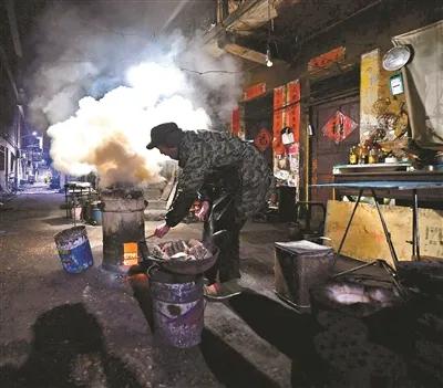 这对夫妻火了,最近上过热搜的一对夫妻