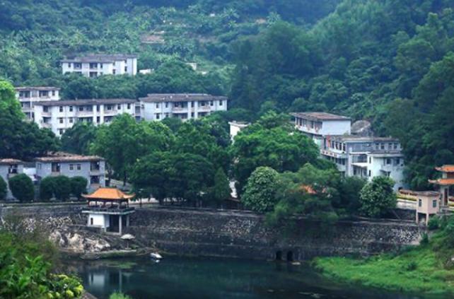 广东省有多少个城市超100万人口,广东省人口超过1000万的城市