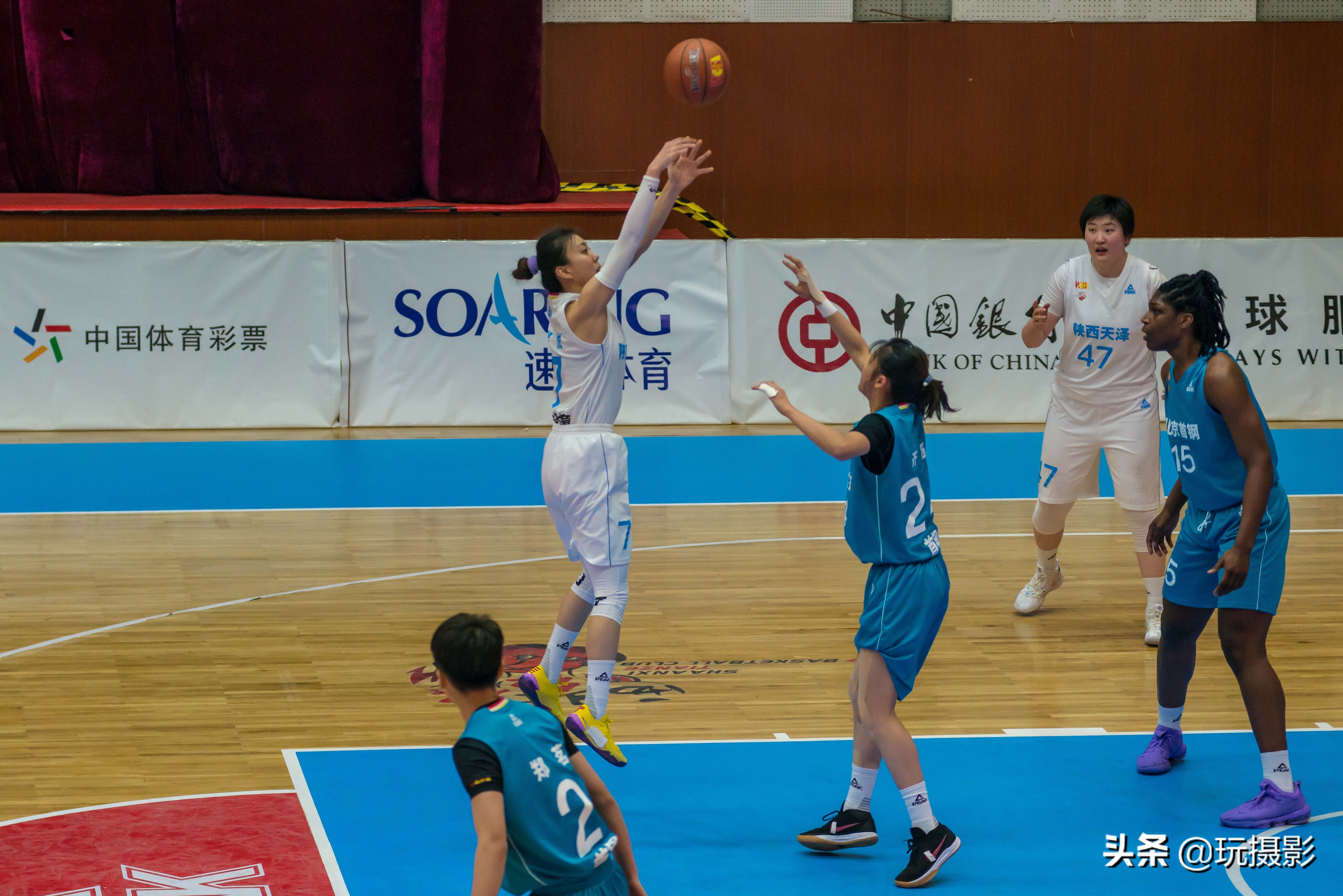 西安天泽与北京首钢比赛一场陕西体育界的盛事