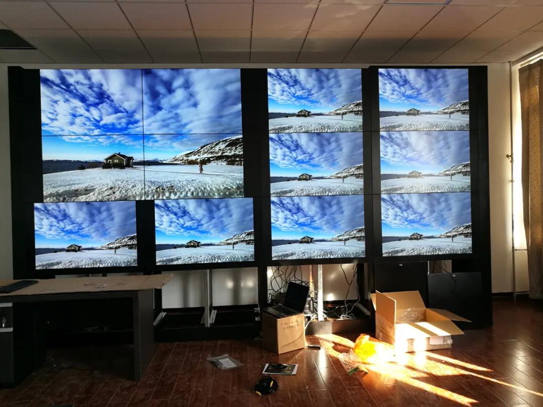 液晶屏之战：中日韩上演“三国杀”