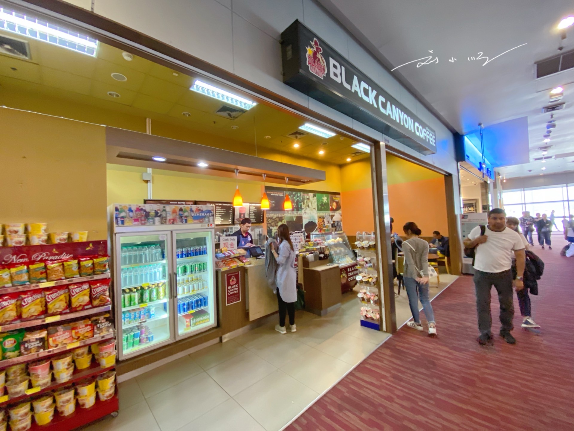 中国游客去泰国王权免税店购物,中国游客在泰国买爱马仕