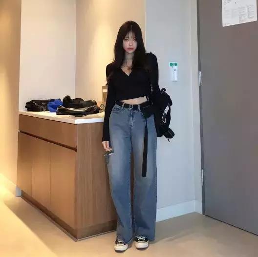 blackpink穿什么衣服都好看 (blackpink的穿搭都是品牌方搭配的吗)