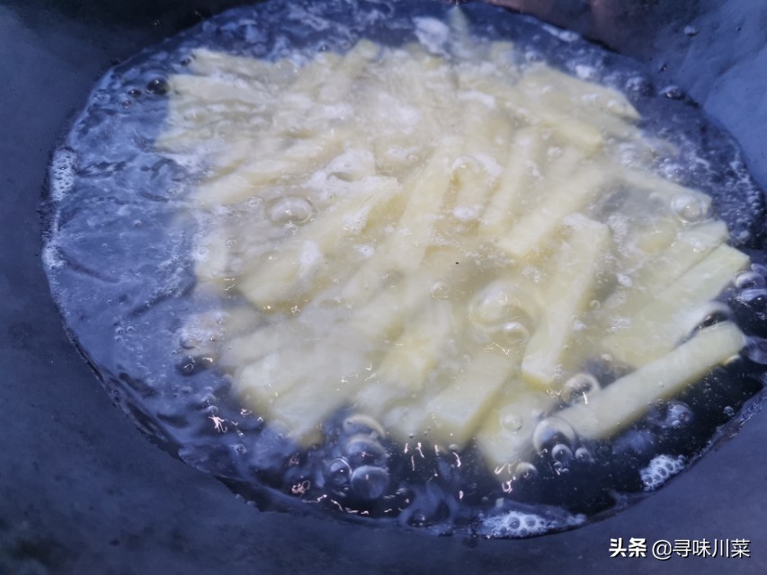 怎样才能做出像肯德基那样的薯条,怎样做出像肯德基那样的薯条呢