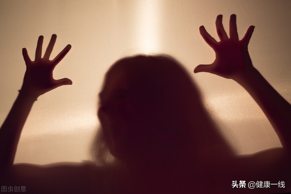 经常半夜醒来再也睡不着了,半夜34点钟醒来睡不着是什么原因