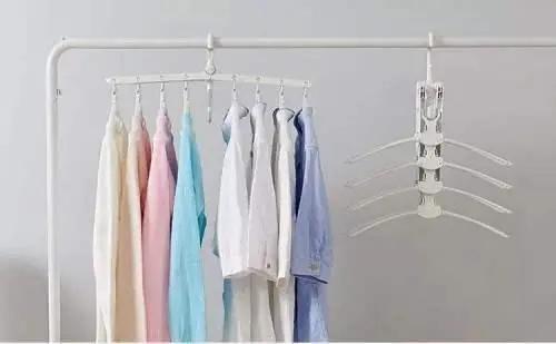 夏季白色衣服泛黄如何清洗,出汗衣服上有白色汗渍是什么原因