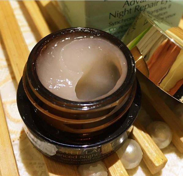 人老先老眼抗皱眼霜,人老眼先老眼部保养很重要