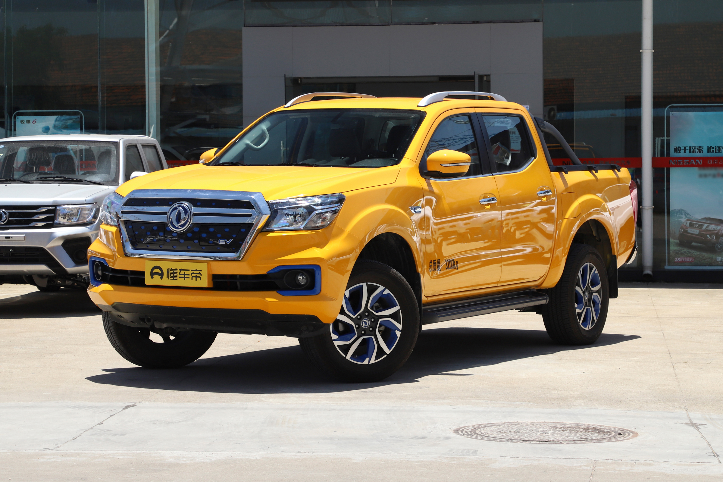 锐骐6新能源皮卡,纯电悍途皮卡最新款