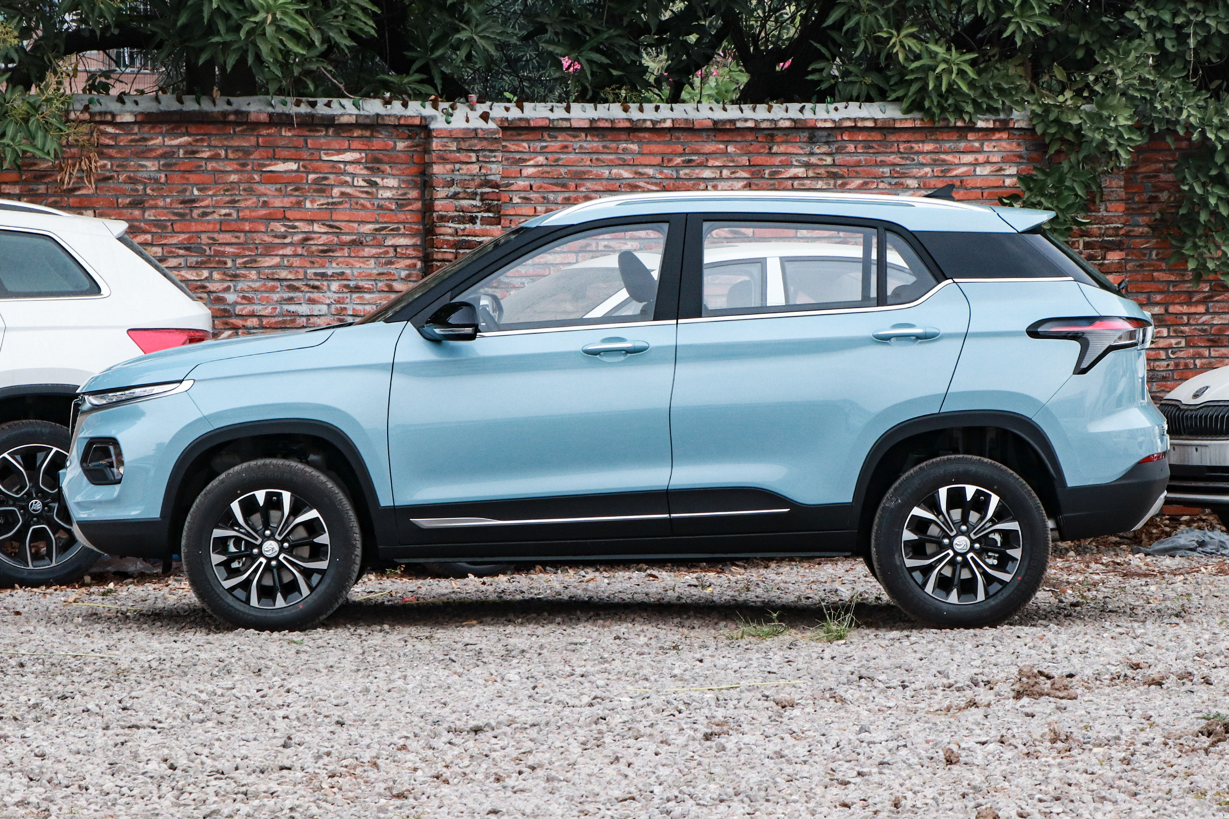 从销量榜首到月销12辆，销量呈断崖式下降，深度评测宝骏510